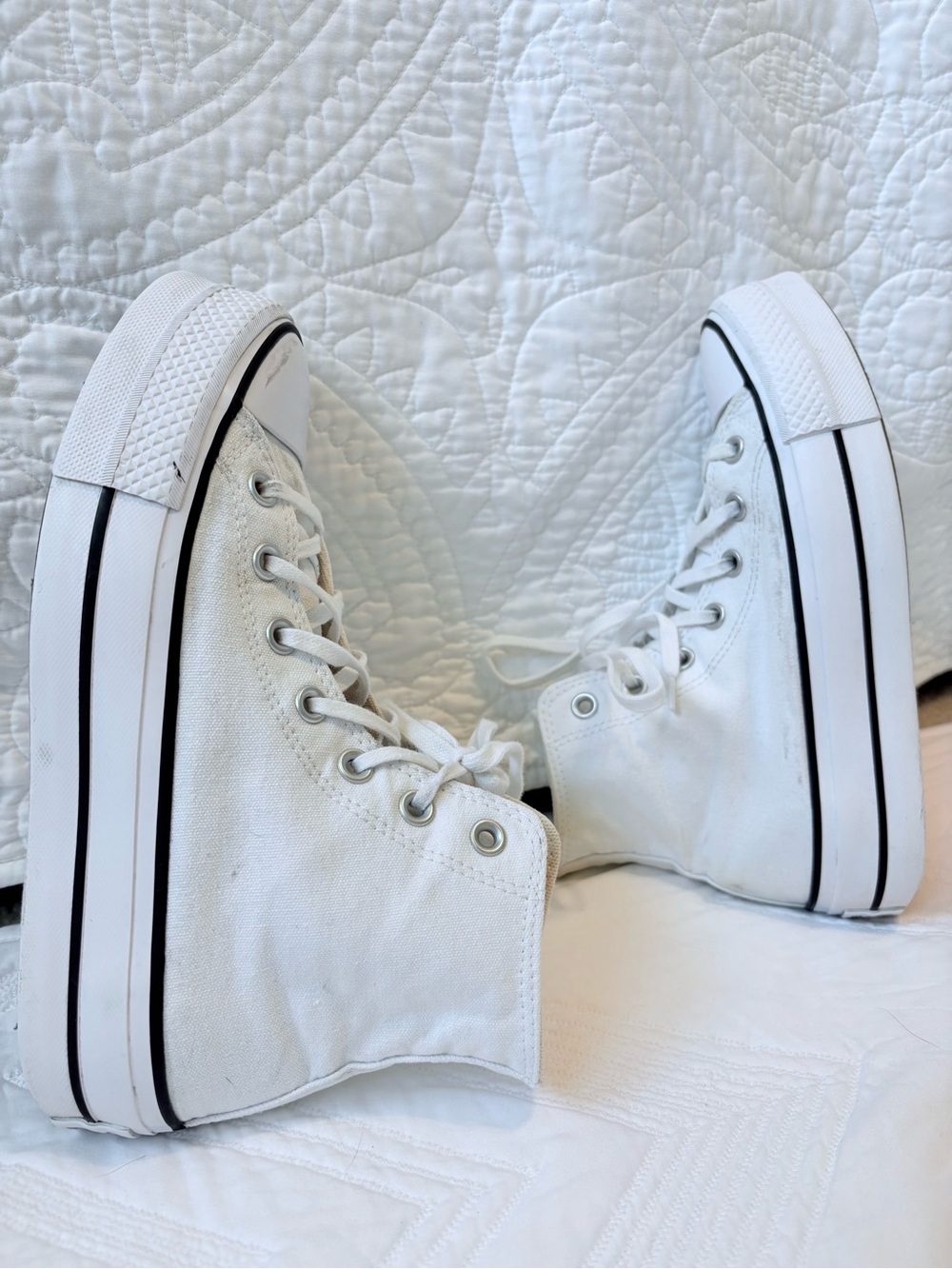 Converse Women's White Chuck Taylor All-Star Platform Lift High Top - Picture 7 of 12